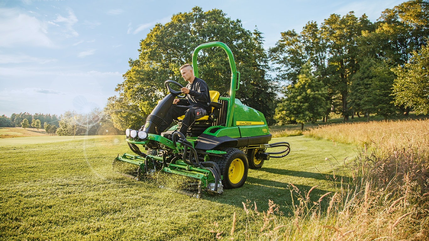 7200A, kosačky na golf, orezávacie kosačky a kosačky na okraje, profesionálne kosenie