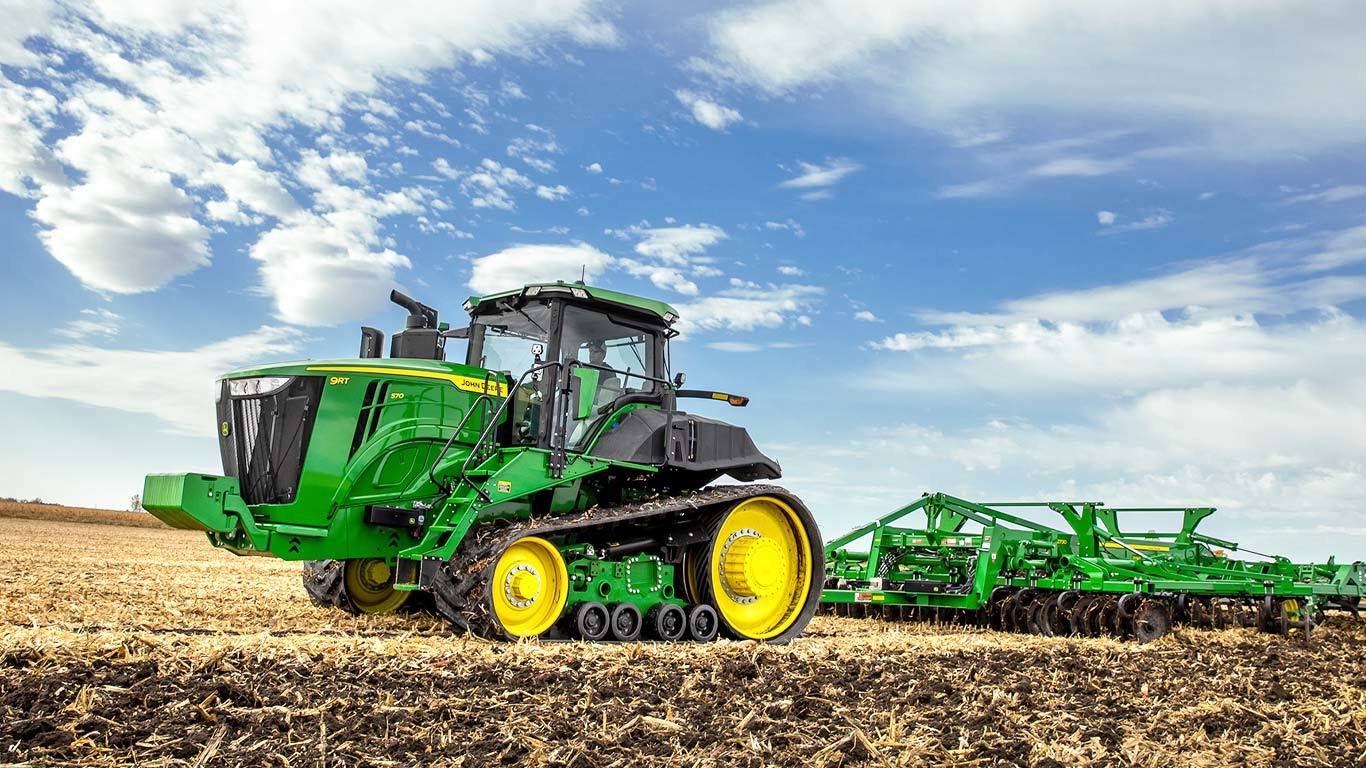 Traktor radu 9 l John Deere